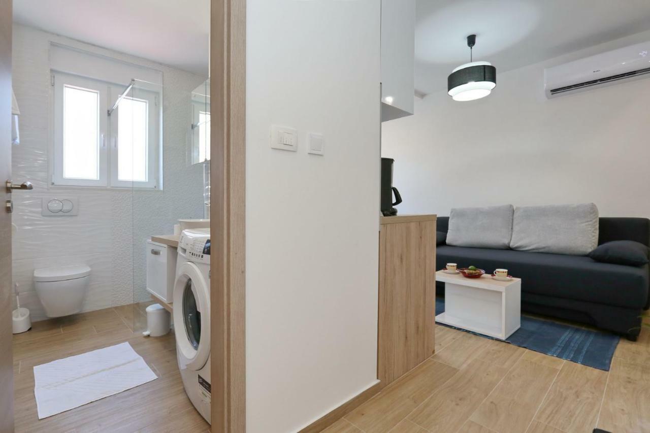 Two New Apartments By The Town Center Zadar Buitenkant foto