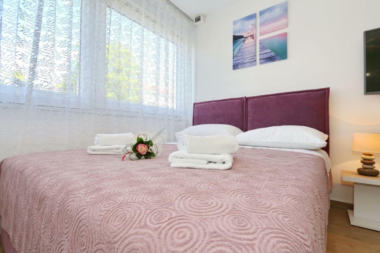 Two New Apartments By The Town Center Zadar Buitenkant foto